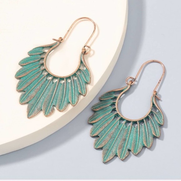 Boho Festival Turquoise Feather Earrings B0040 - Picture 12 of 13